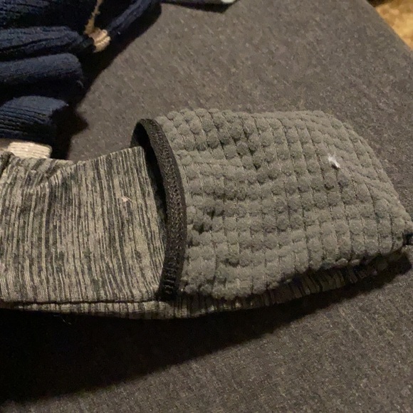 nike dri fit active sweater - Picture 5 of 5